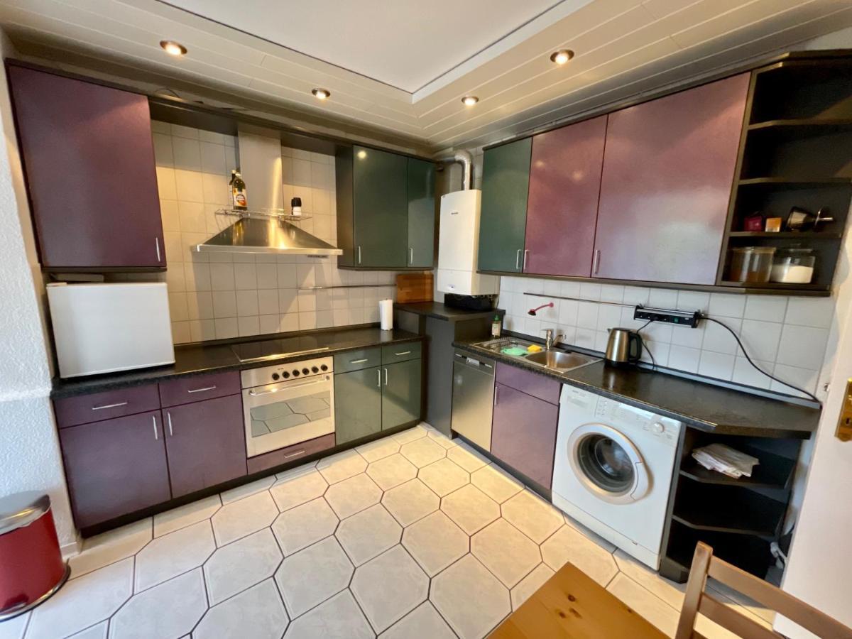 Purple Kitchen - Apartment Mit Grosser Wohnkueche Bremerhaven Exteriér fotografie